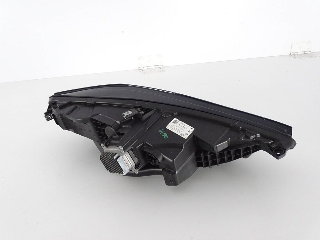 фото №5, Лампа передня ліва tesla s plaid