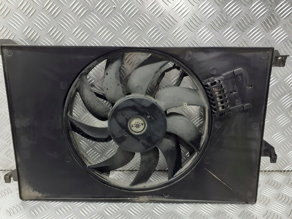 фото №1, Вентилятор радиатора opel signum 2.2 24410990