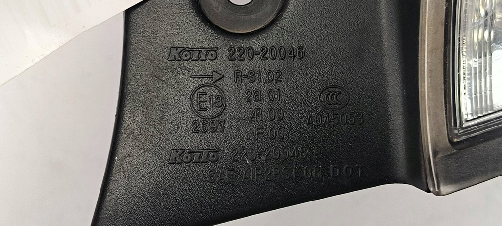 фото №8, Лампа левая задняя 220-20046 subaru forester