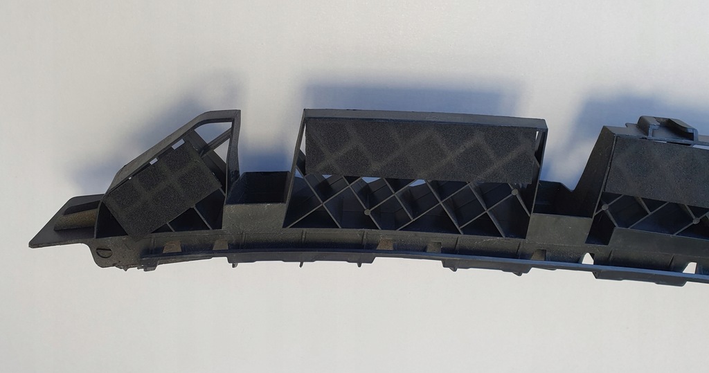 фото №14, Vw new beetle направляющая бампера задняя задний 5c5807863a