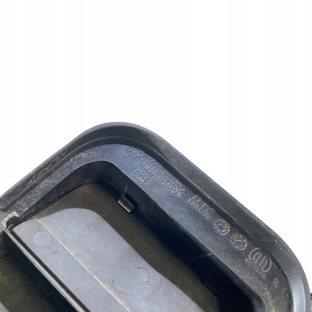 фото №7, Alfa romeo stelvio 2019 решітка вентиляційна pod бампером заднім