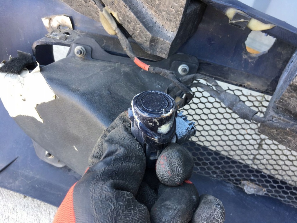 Maserati quattroporte 04-13 бампер перед usa Недорого