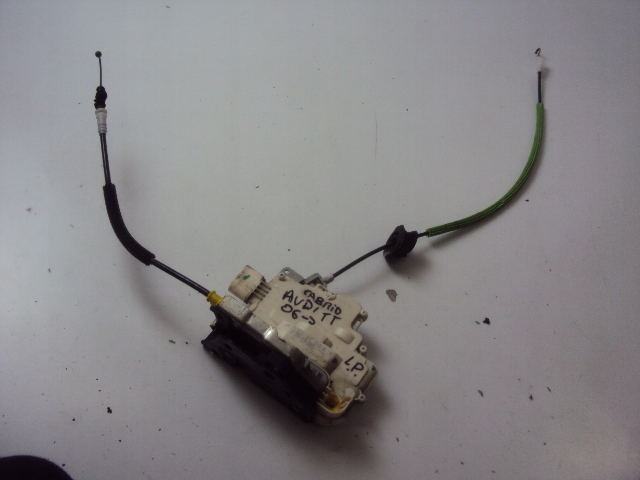 Купити Замок двері лівий перед audi tt cabrio 2006-