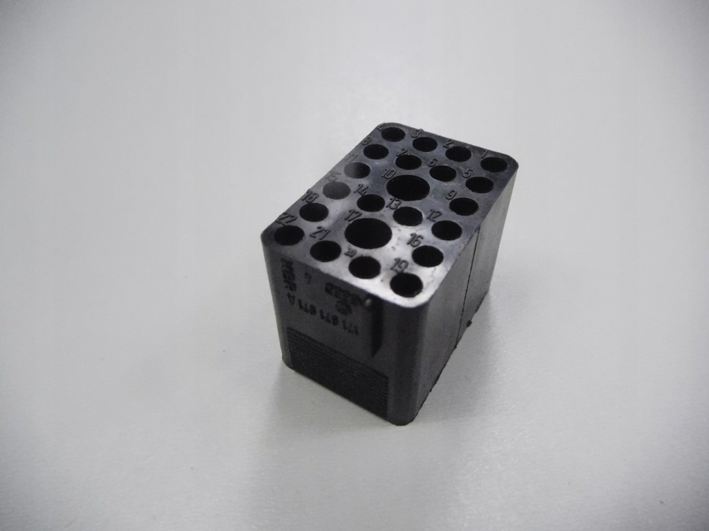 Kosta 22 контакт volkswagen jetta passat porsche 911 оригінальний номер 171971971a Зі Шроту