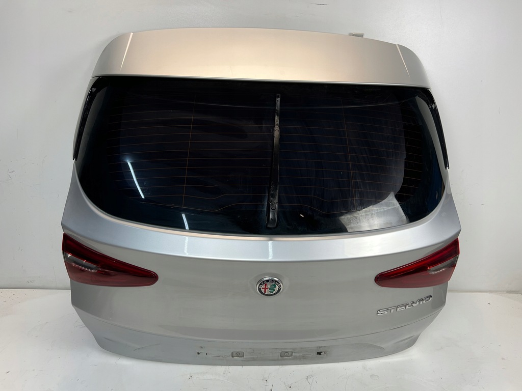 фото №1, Alfa romeo stelvio крышка багажника задняя комплект
