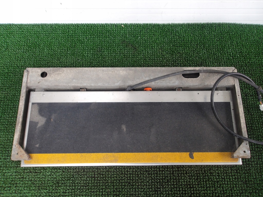 фото №10, Sprinter master movano iii підніжка боковий висувний електричний підйомник