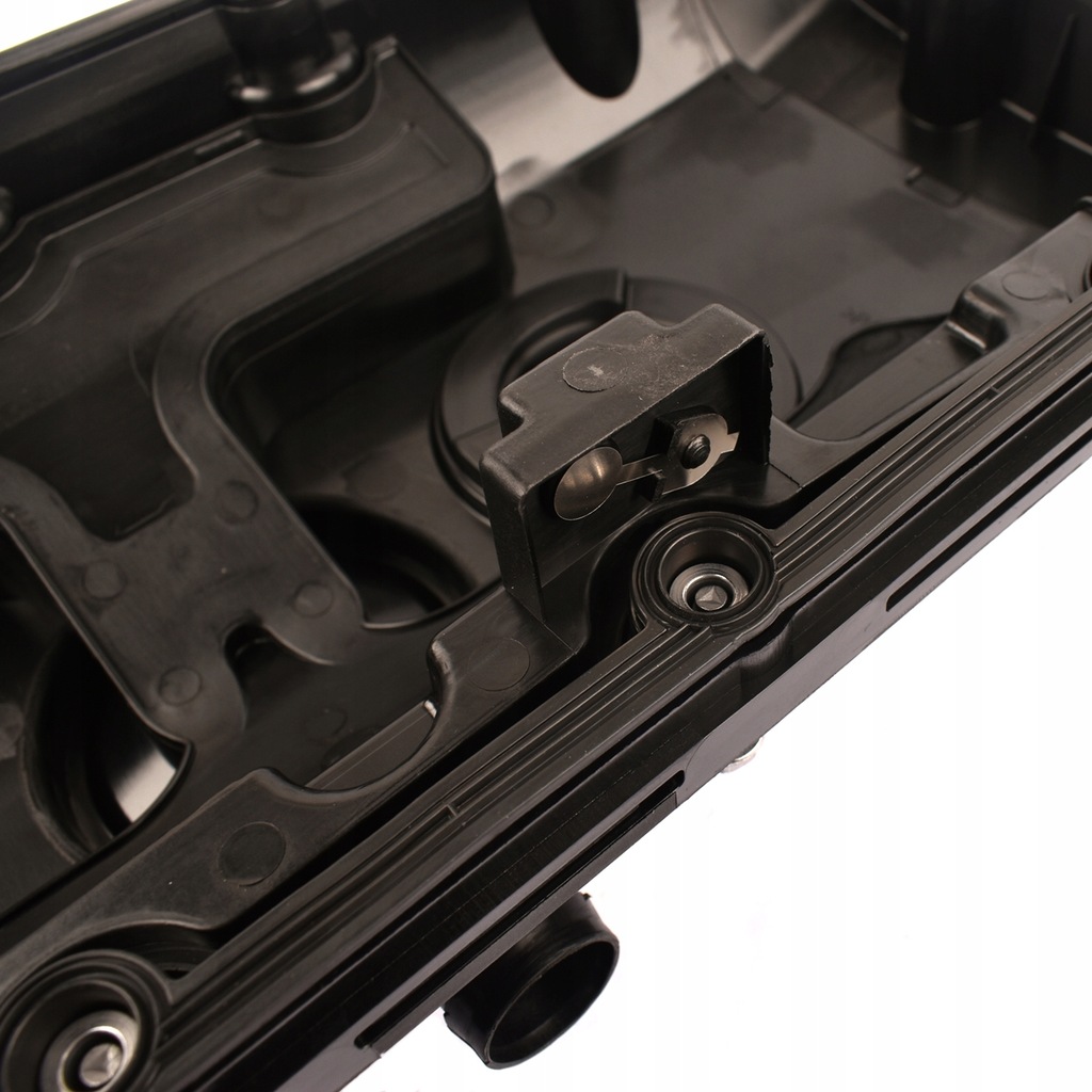 фото №6, Крышка клапанов multivan touareg transporter t5 2.5 tdi 070103469b