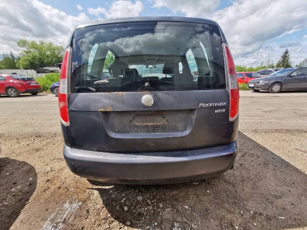 фото №9, Skoda roomster впуск повітря do кабіни 2008 1.4l 5j0819701