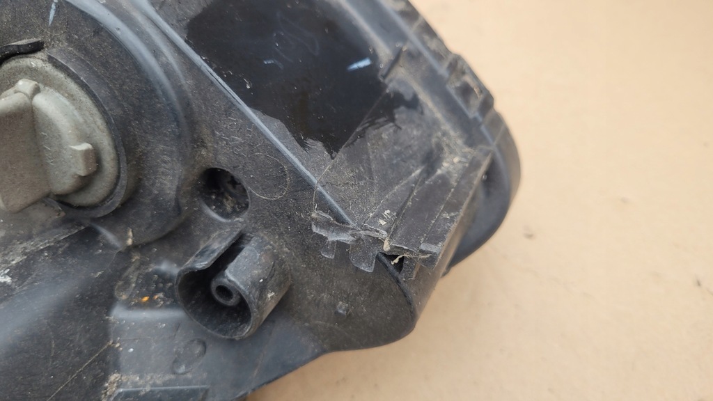 фото №10, Hyundai i10 lift 2010 - лампа права перед фара правий / 1589