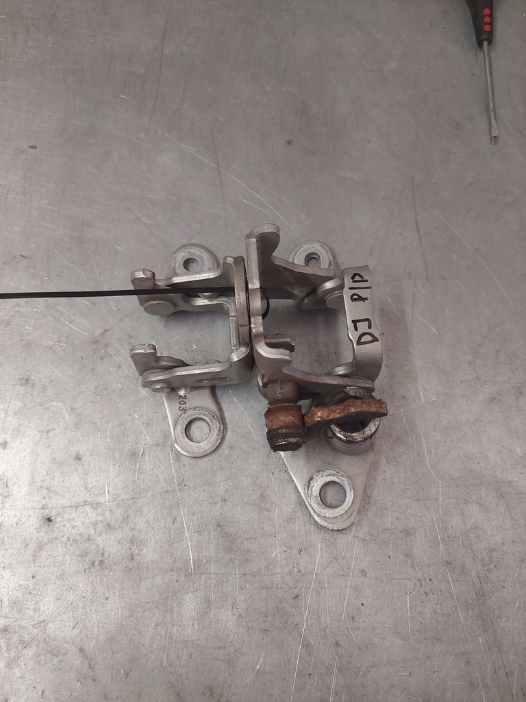 фото №2, Journey freemont 06-20r петли дверь правый перед