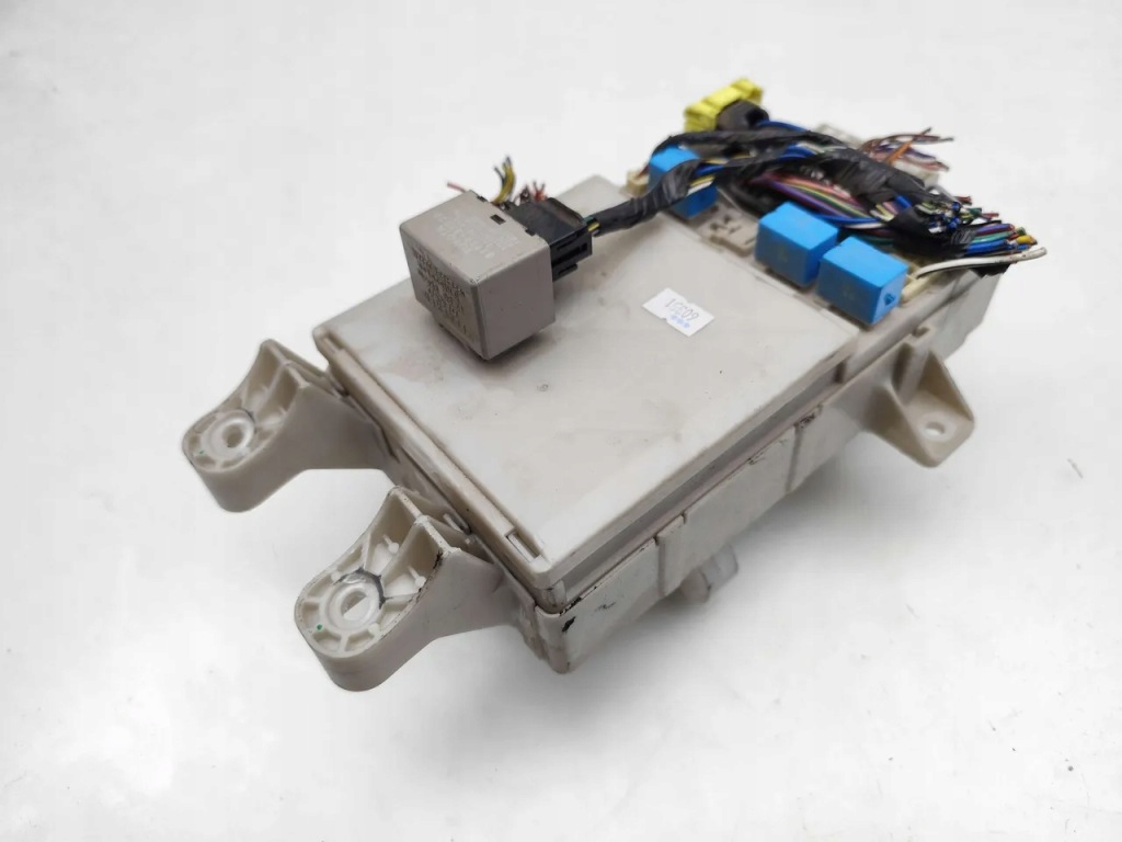 Toyota landcruiser prado рамка / модуль запобіжників 3.0 d-4d дизель 2008 в Україні