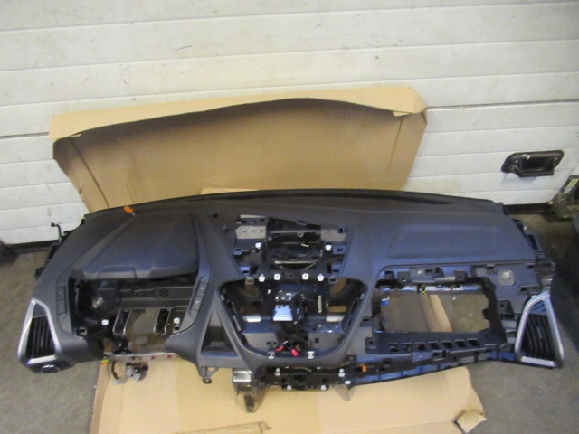 фото №1, Ford custom панель приладів консоль