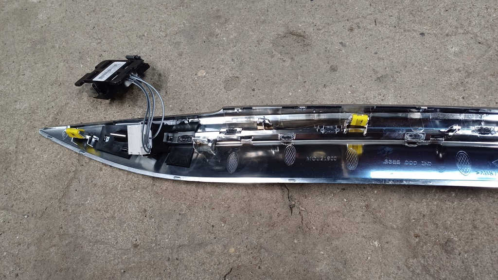 фото №6, Renault megane iv защита туннель правая dekor led 969301794r