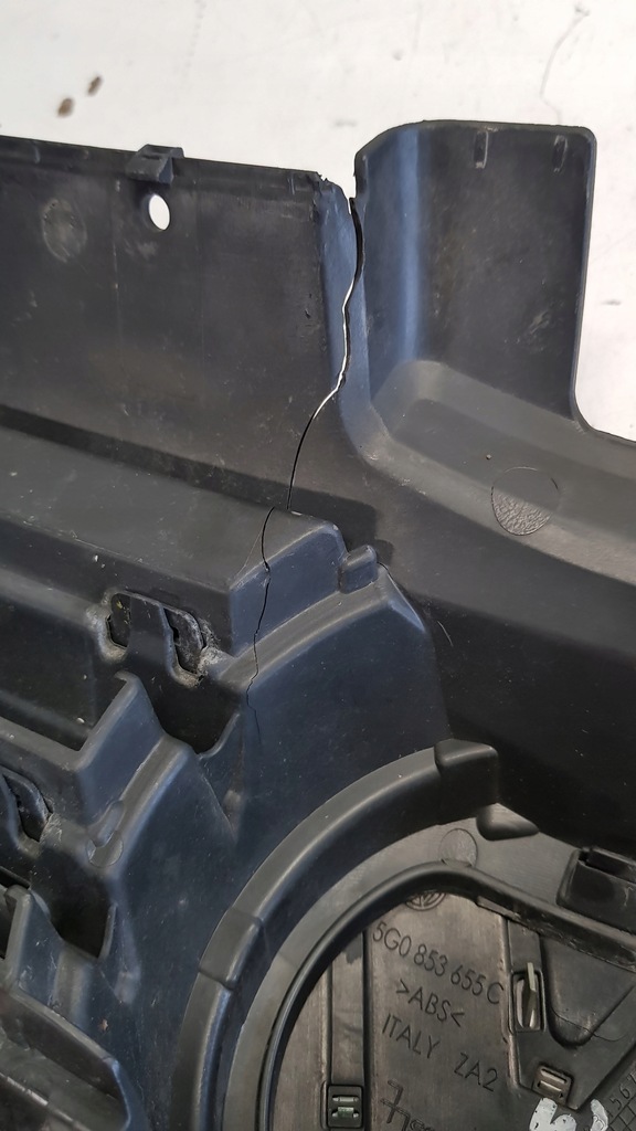 фото №15, Решётка радиатора перед vw golf vii