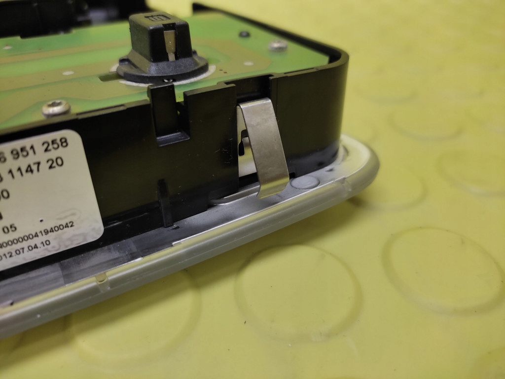 фото №10, Bmw 1 e87 лампа освещение кабины 65756946528