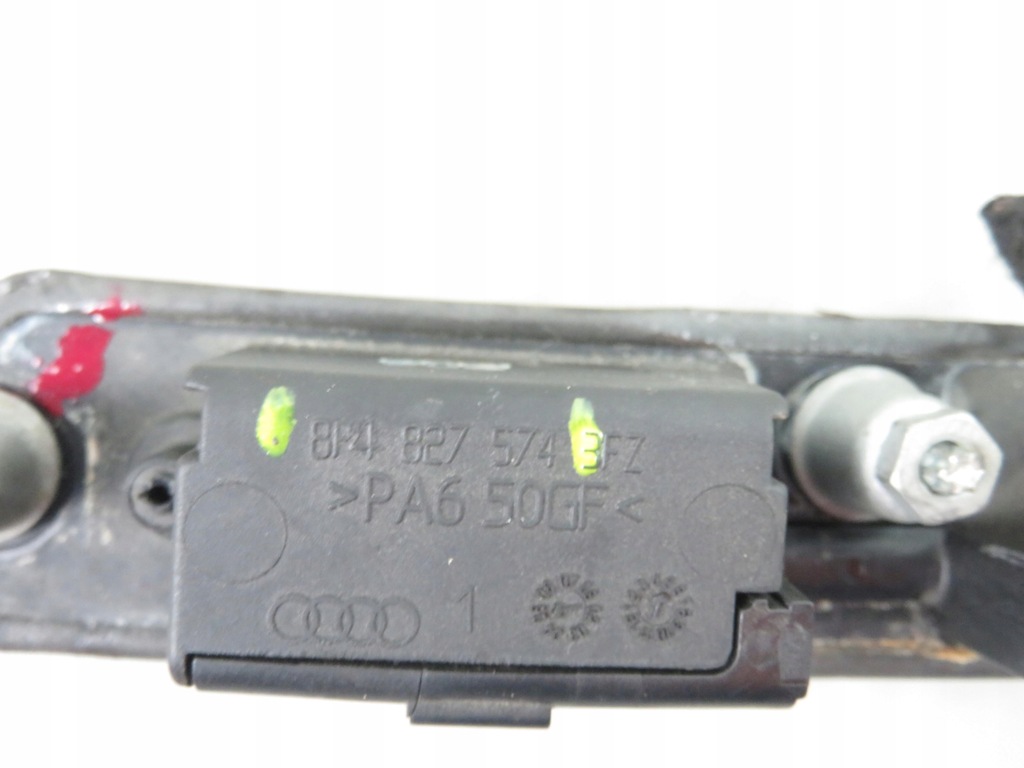 фото №6, Накладка кришки audi a3 8p 8p4827574