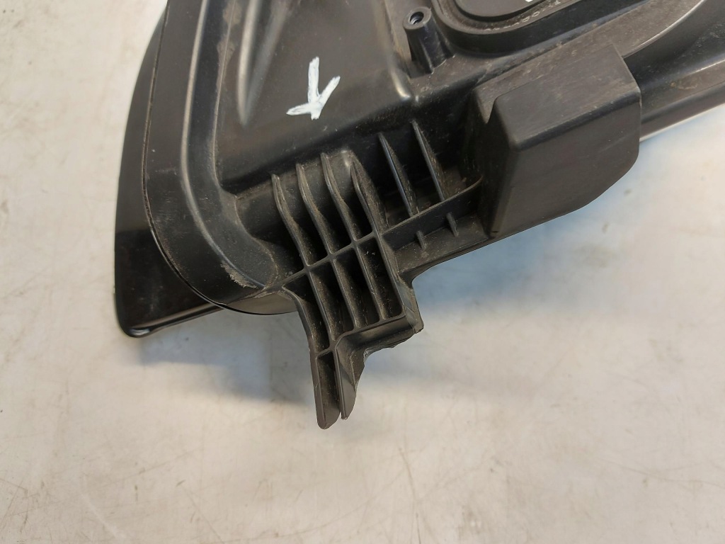 Tesla model y 2023r фара led перед левая rhd uk 1514952-00-d Недорого