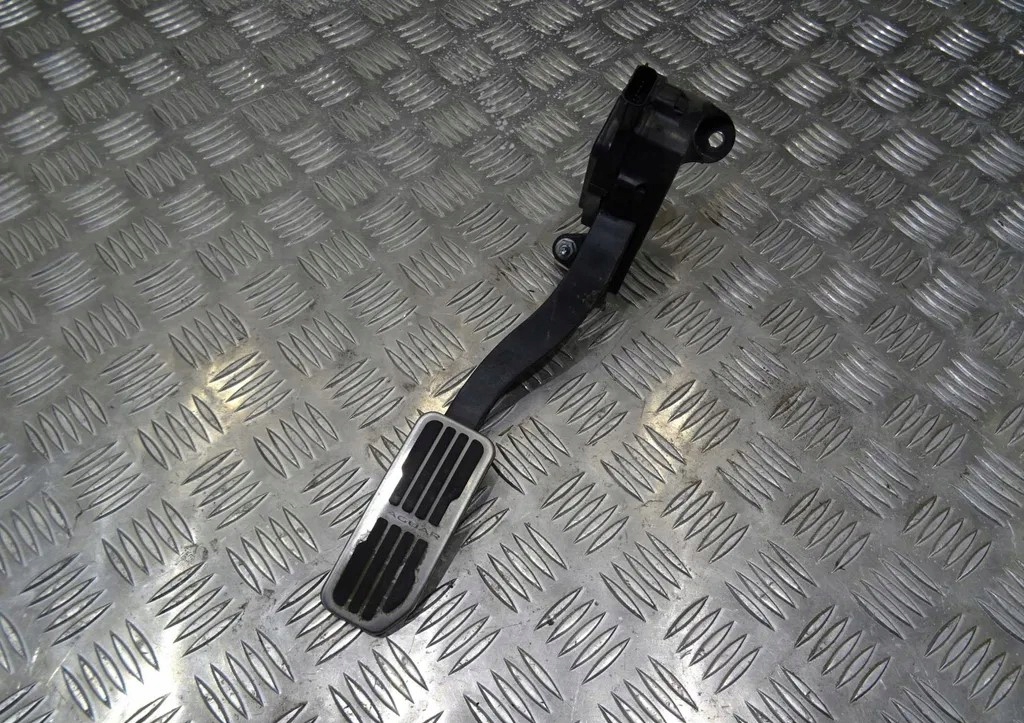 фото №1, Jaguar xf ii x260 потенциометр педаль газа gaz оригинал