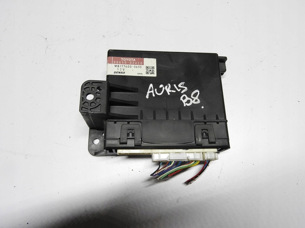 фото №8, Toyota auris i модуль кондиціонера 88650-02420