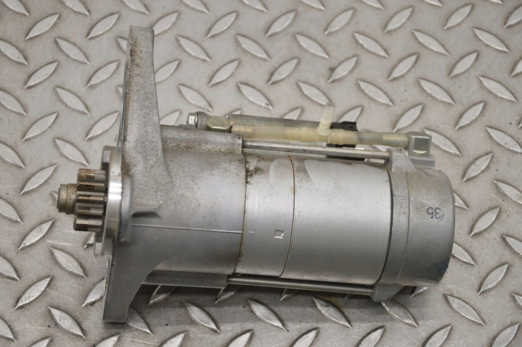 фото №3, Jaguar e-pace 2018 стартер