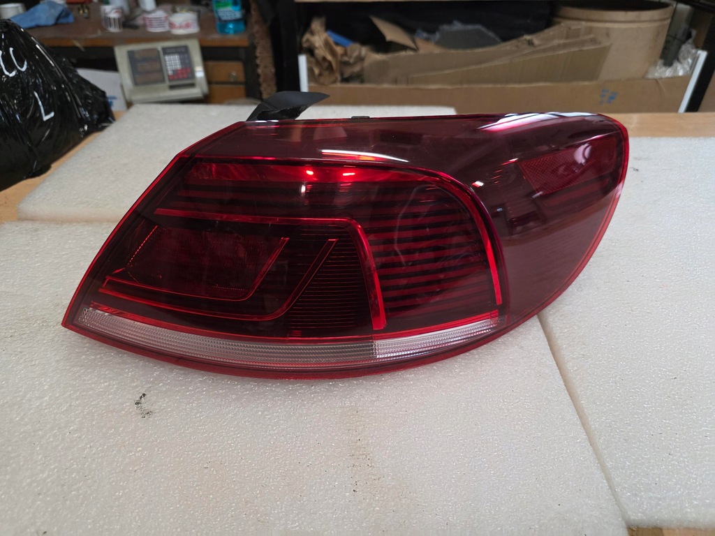 фото №1, Лампа led задняя правая vw passat cc lift 2016 3c8945208