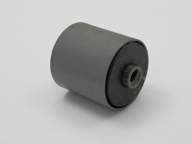 фото №3, Втулка ресора jeep cherokee -01 /заднього передня/