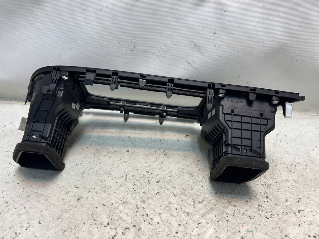 фото №4, Hyundai elantra vi 16- рамка радио решётка обдув