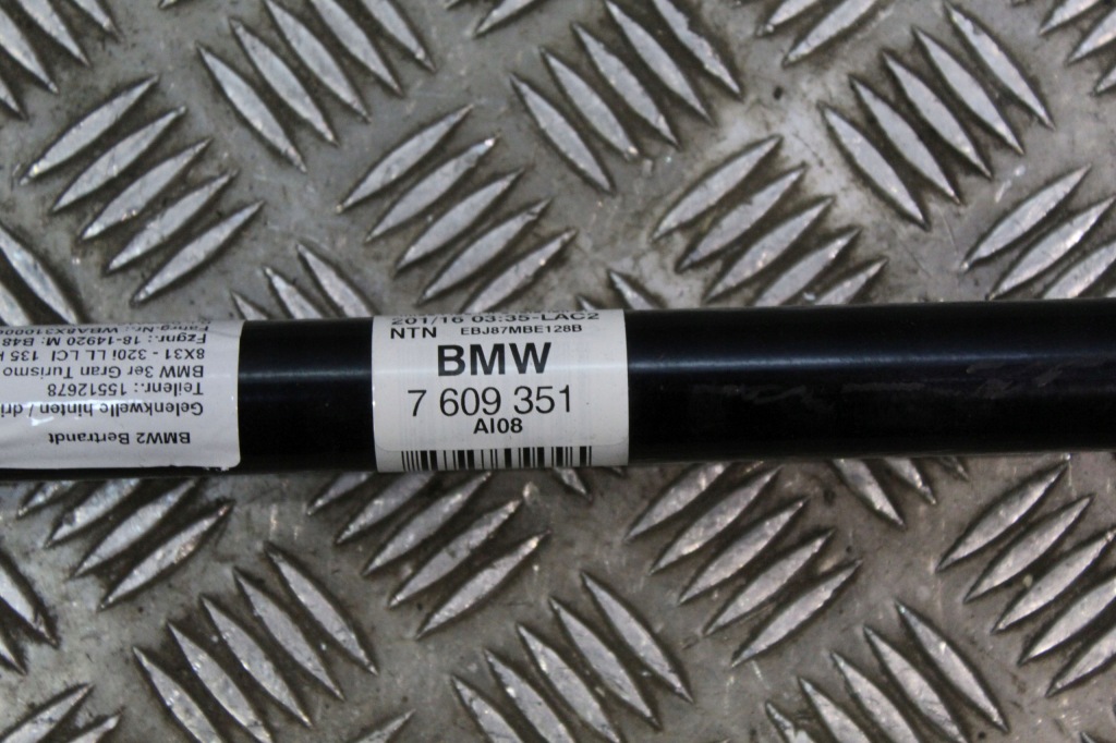 фото №3, Bmw f30 f34 приводной вал задняя 7609351 левая lub правая 7609352