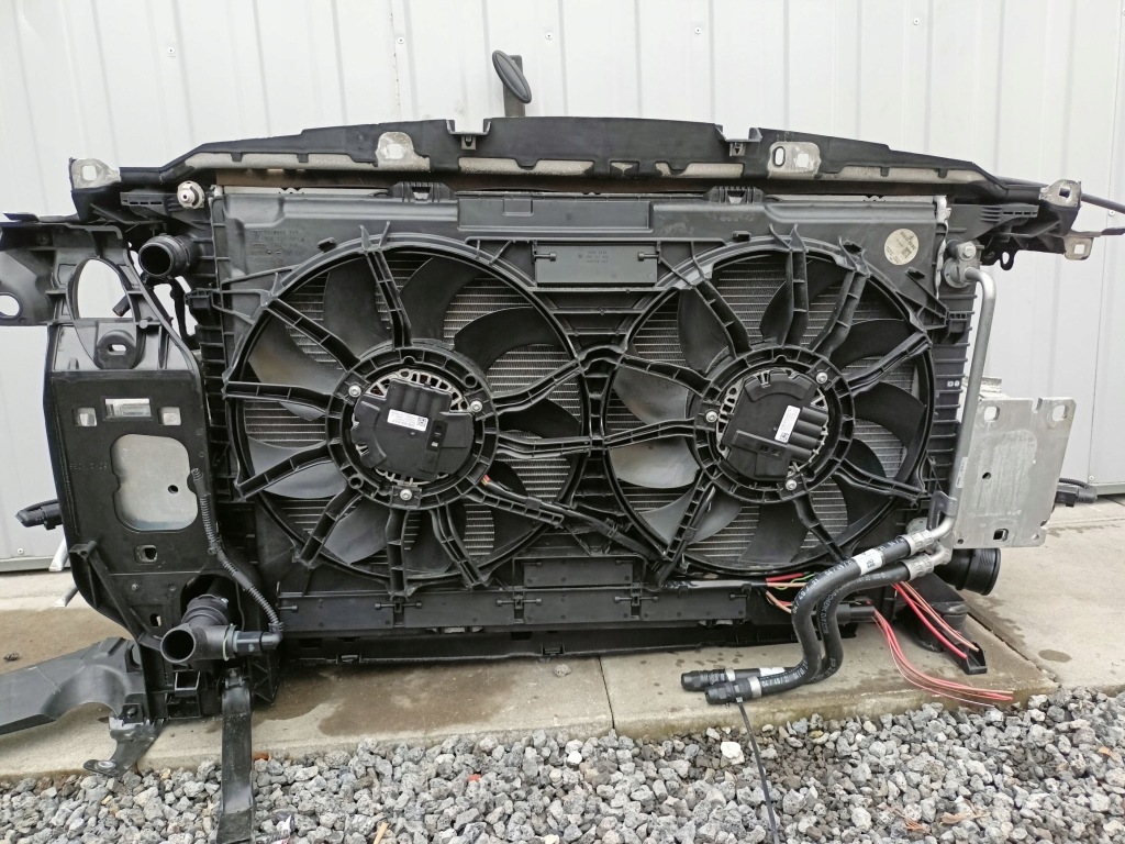 Porsche macan рестайлинг  2.0 21- ремень передний радиатор балка Цена