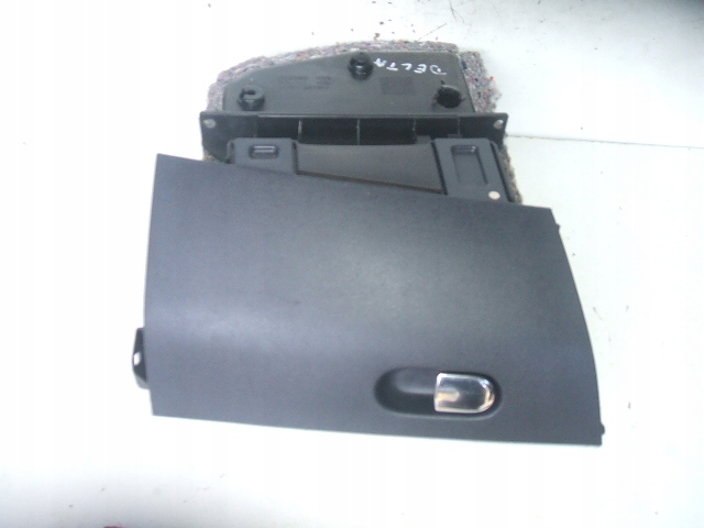 фото №1, Lancia delta iii бардачок пасажира кришка