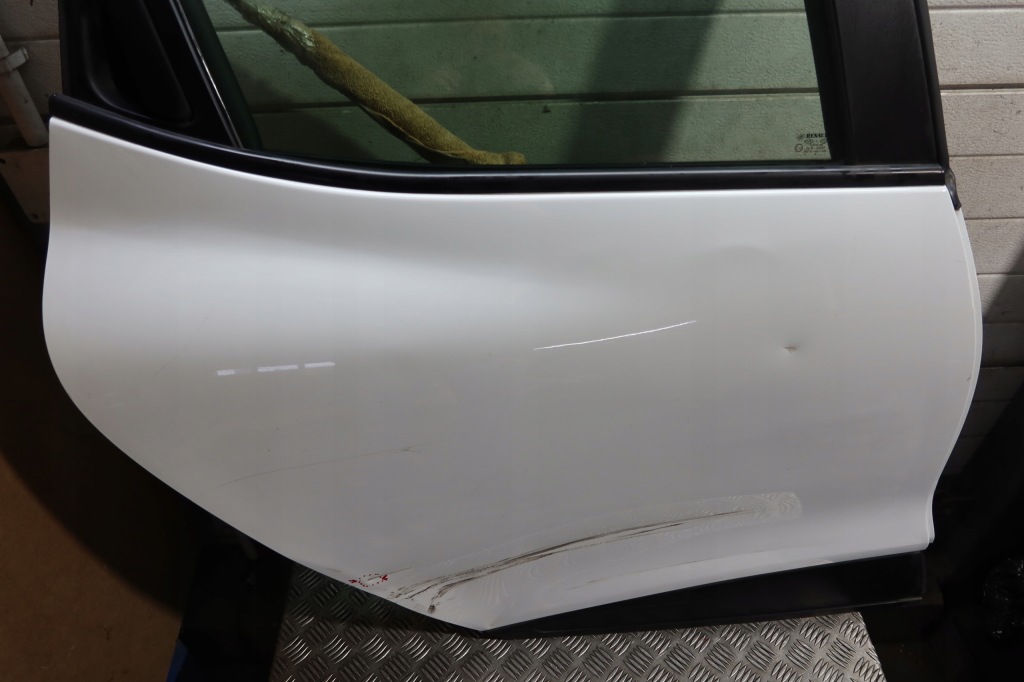 фото №3, Дверь правый задняя clio iv