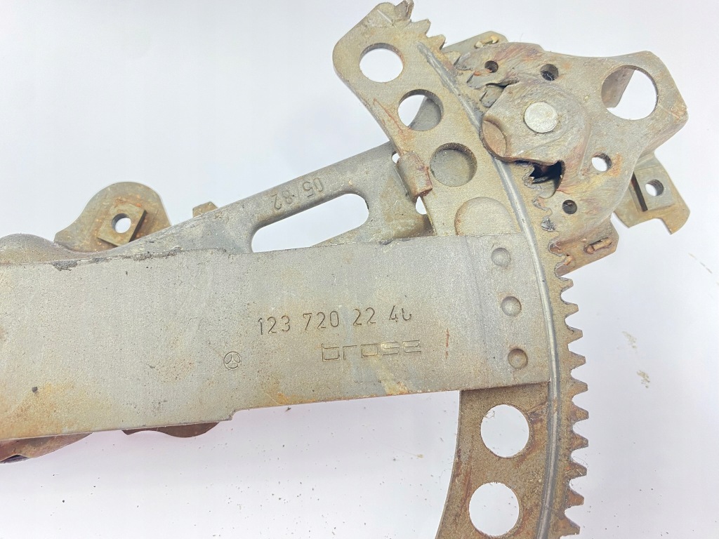 Подъемник механизм стекло правый перед передний ручной механический mercedes w123 с Разборки