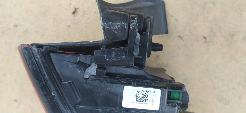 фото №12, Лампа задняя левая led renault clio iv lift