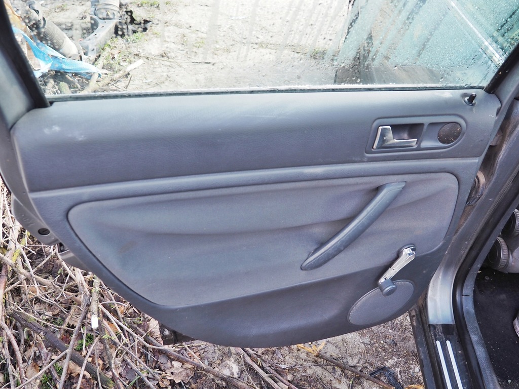 фото №8, Passat b5 kombi lift fl обшивка оббивка оббивка правий lub лівий задня задня