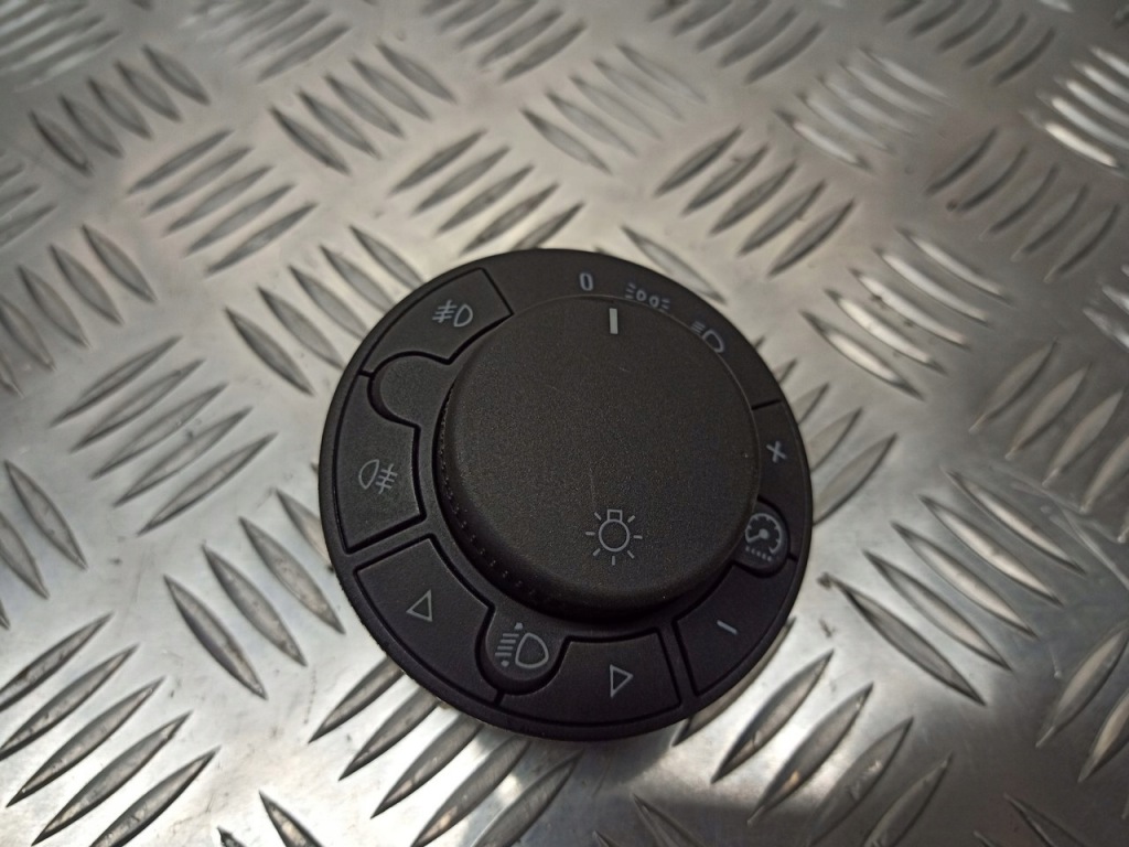 фото №1, Opel corsa d 13249397 переключатель света