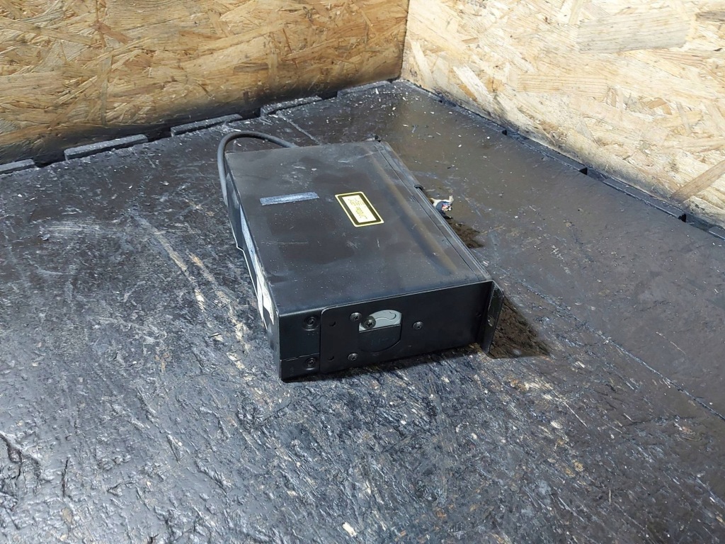 фото №10, Чейнджер дисків cd volkswagen passat b5 3b0035111b