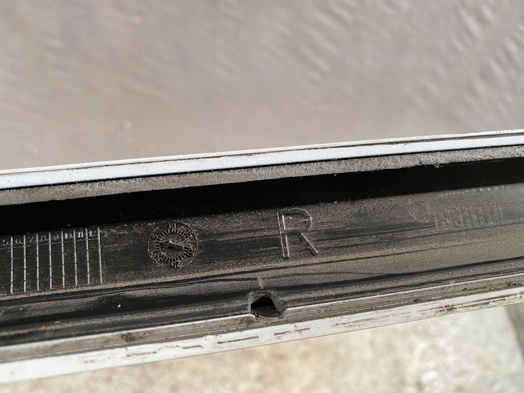 фото №7, Audi a4 b9 8w s-line молдинг поріг права