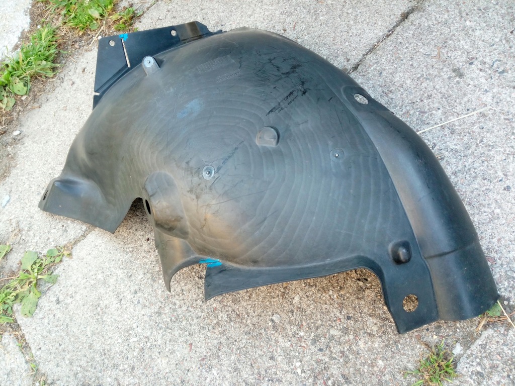 фото №1, Подкрылок renault clio iii перед правый часть передняя 8200289937 oryg.