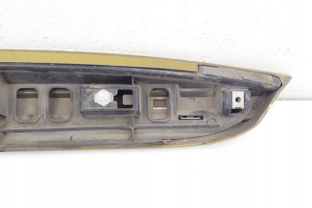 фото №10, Молдинг двері правий права задня vw arteon 3g8853992 lr1x