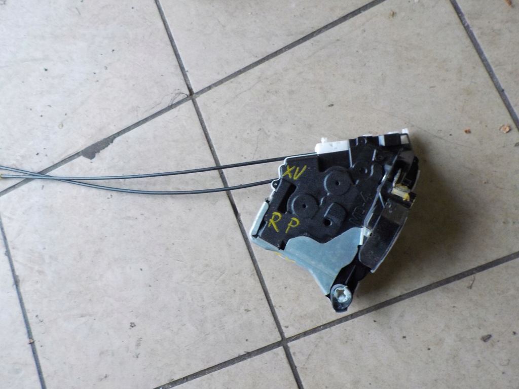 фото №1, Subaru xv 2011 - 2017 rok замок дверь правый перед