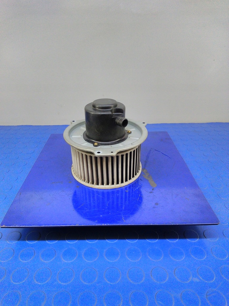 фото №1, Mazda premacy 2.0ditd воздуходувка обдув hb111ge4t