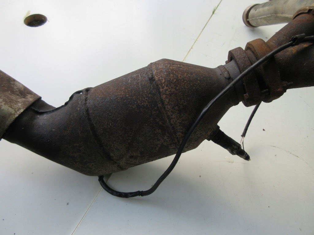 фото №14, Колектор випускний mercedes w126 420se 1161422602