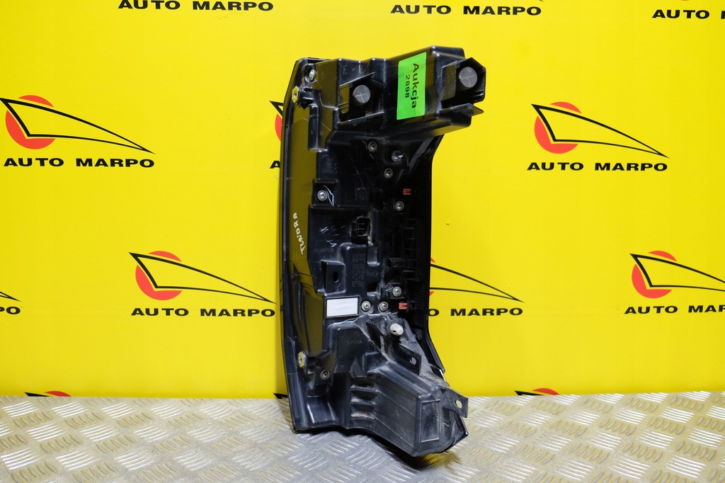 фото №9, Toyota tundra 2021 2022- лампа задняя led левая задняя usa