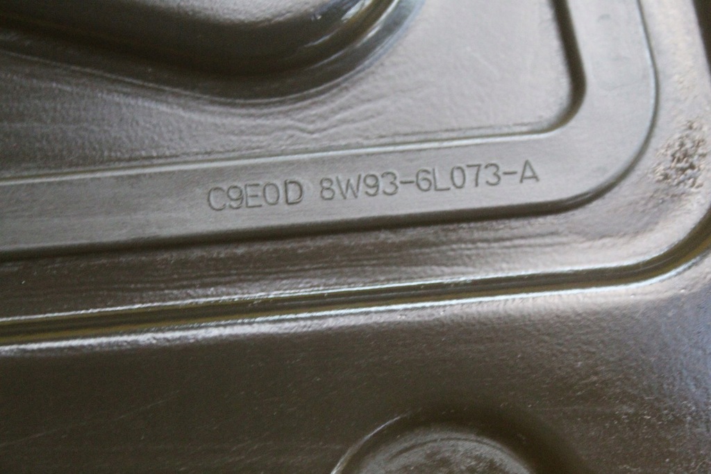 фото №6, Захист корпус розподільного валу jaguar xj x351 508ps 5.0b v8 8w93 6l071 a