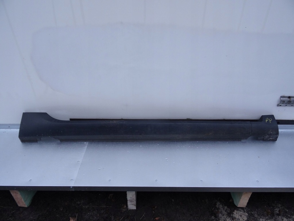 фото №1, Peugeot 2008 защита накладка порог правый комплектная