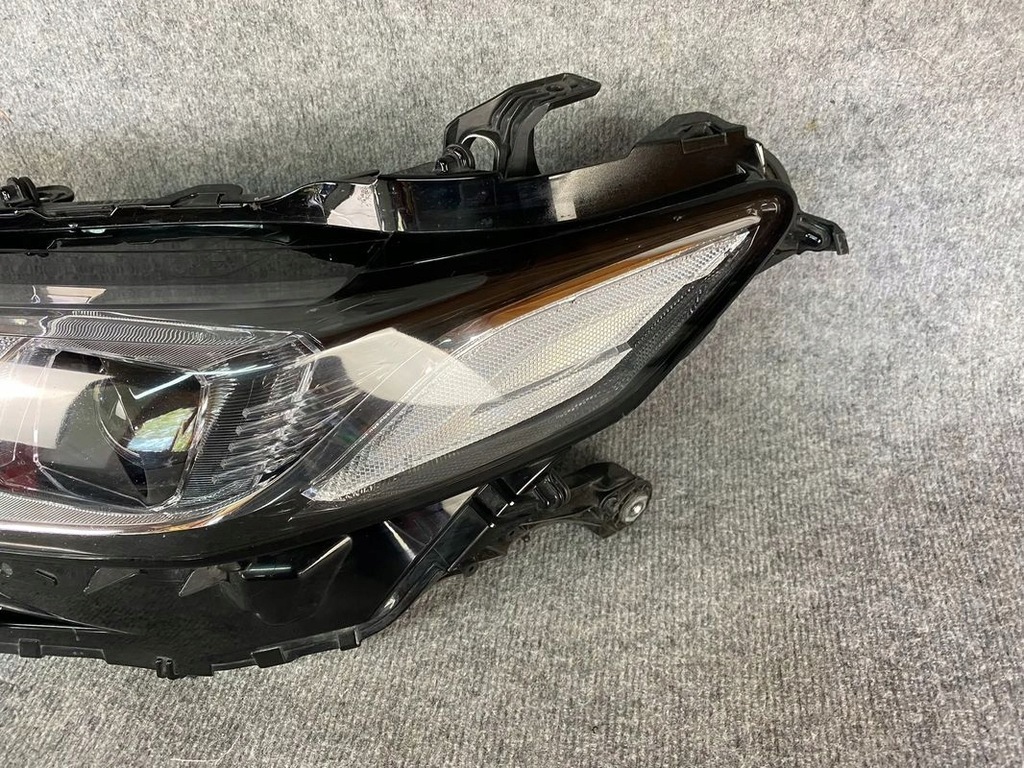 фото №8, Лампи фари лампа передня права ліва - toyota camry viii full led 17-