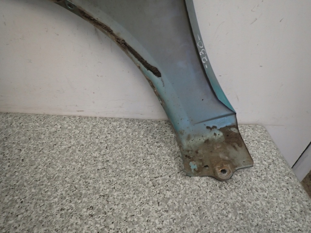 фото №8, Mitsubishi colt 96-98 крила передній правий