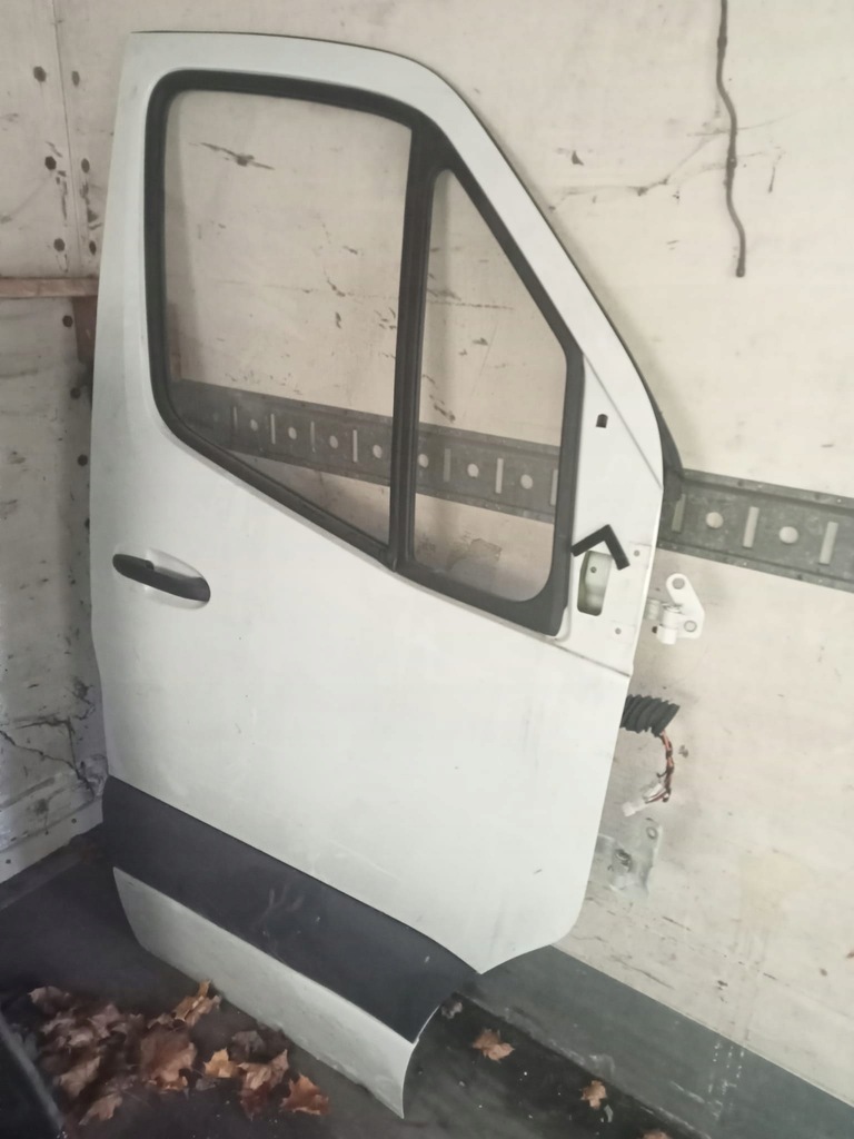 фото №1, Двері mercedes sprinter праве