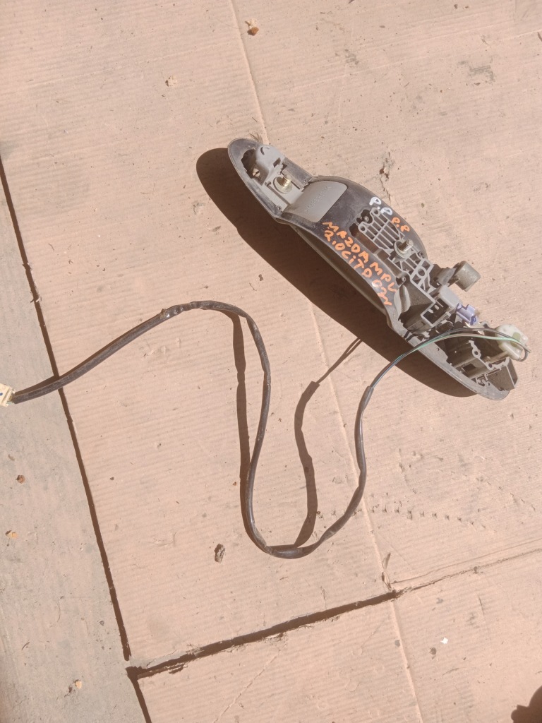 фото №2, Ручка наружная правый перед mazda mpv ii