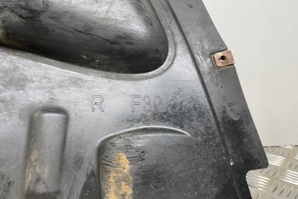 фото №8, Подкрылок правое передние bmw 3 f30, f80 7260740 3.0l дизель 190kw 2013